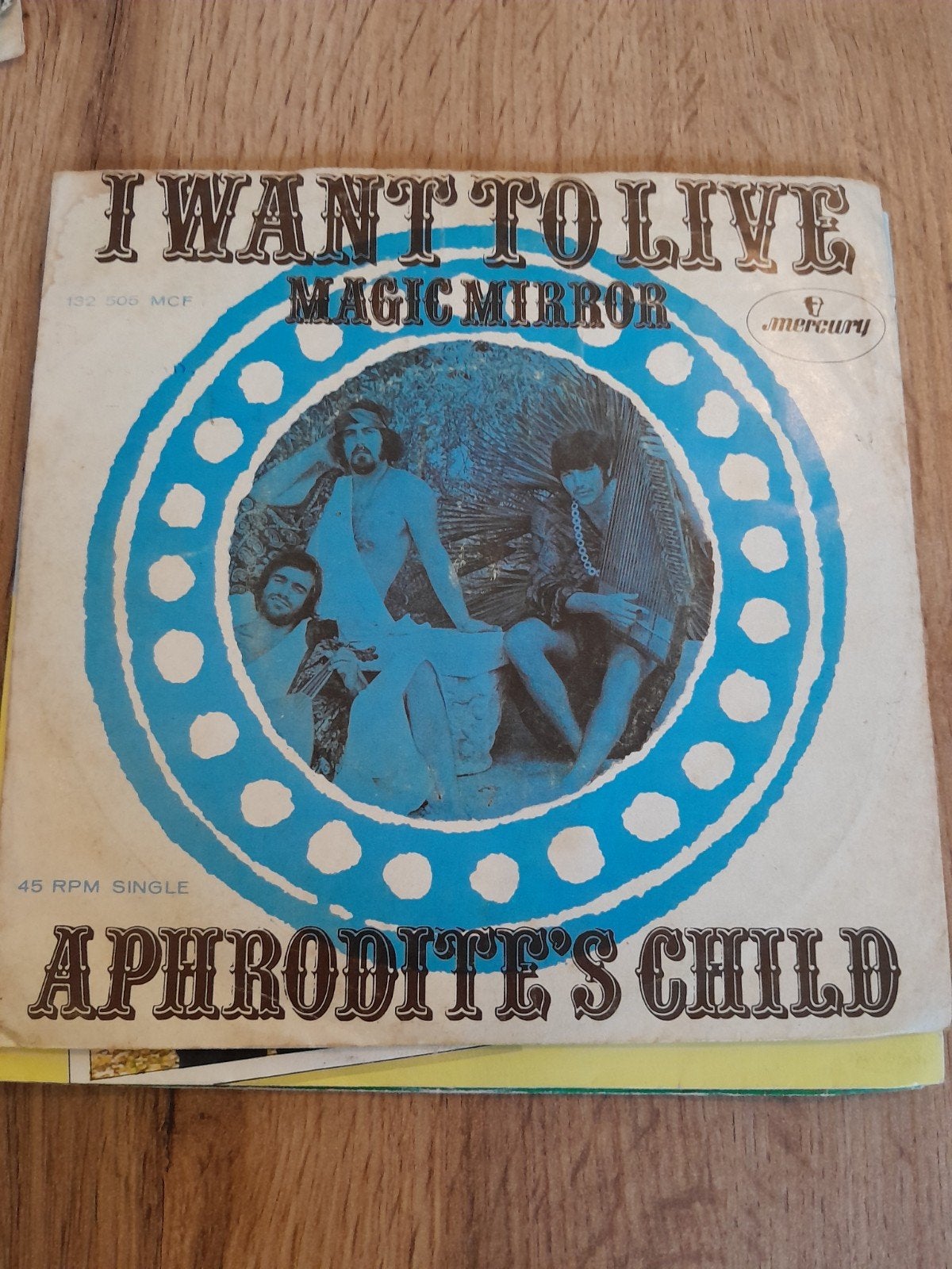 Aphrodite,s child 7inch i want to live, Ophalen of Verzenden, Zo goed als nieuw, Pop