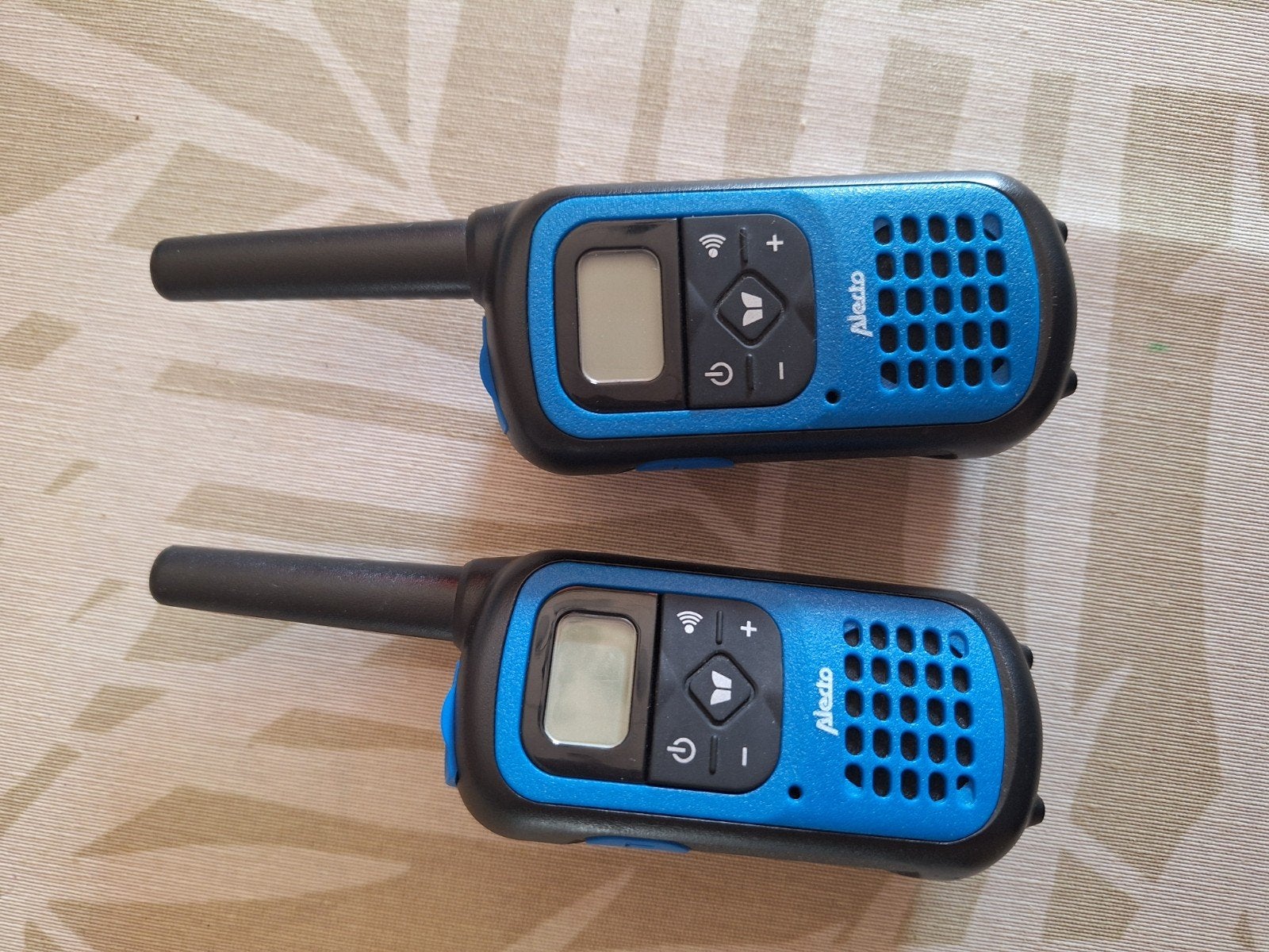 Alecto FR-110 Walkie Talkie Set, Met broekklem, Ophalen of Verzenden, Zo goed als nieuw, Portofoon of Walkie-talkie
