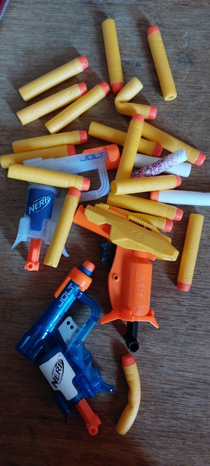 3 kleine nerf pistooltjes met pijlen, Ophalen, Gebruikt