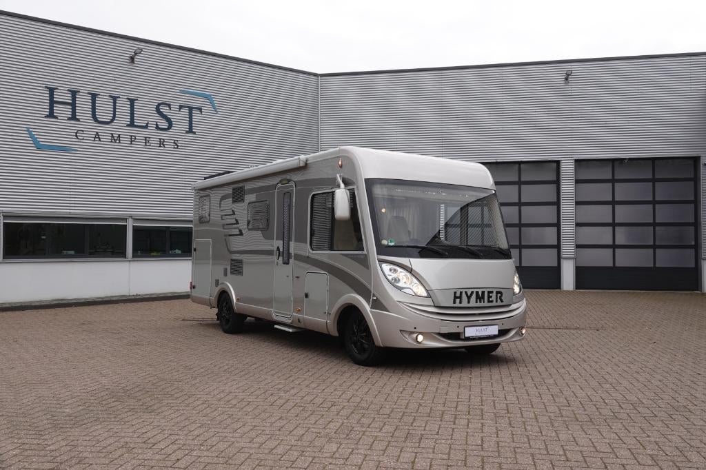 Hymer B 578 3.0 Automaat 177 PK, Champagne, Enkele bedden, Caravans en Kamperen, Campers, Bedrijf, tot en met 4, Integraal, Hymer