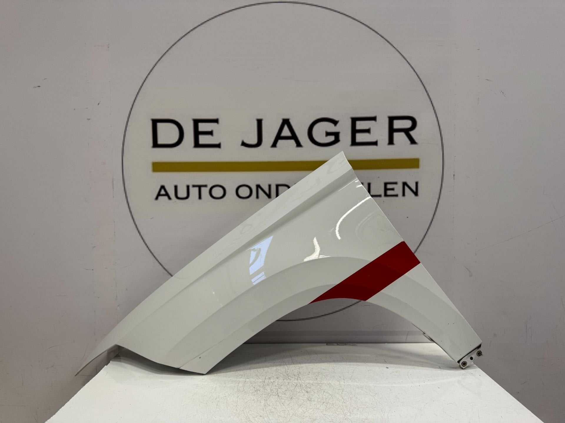 SEAT ATECA 575 VOORSCHERM ZIJSCHERM LINKS VOOR, Gebruikt, Autovia A-2, Km 585 585
08760  Martorell, ES, Voor, Ophalen of Verzenden