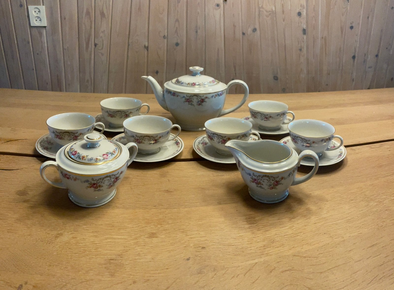 Thee set, Ophalen of Verzenden