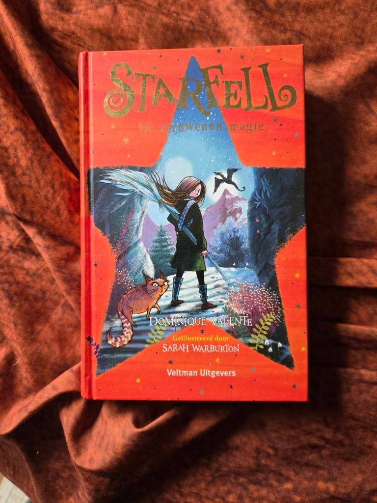 Starfell: De verdwenen magie - Dominique Valente, Boeken, Ophalen of Verzenden, Zo goed als nieuw