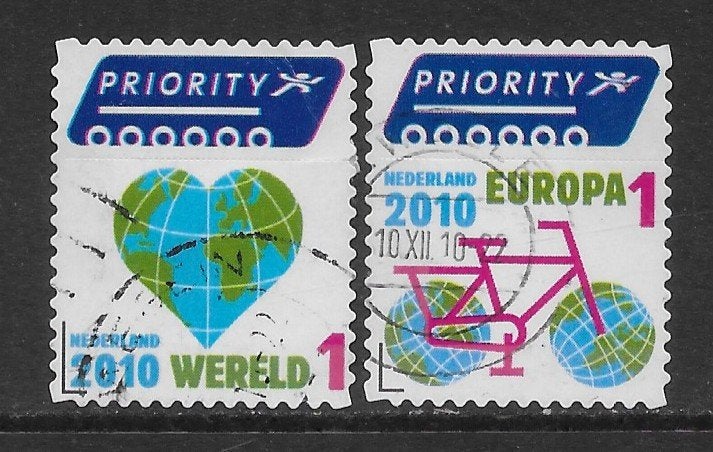 2010, Priority-zegels [2742-43] (K1607), Ophalen of Verzenden