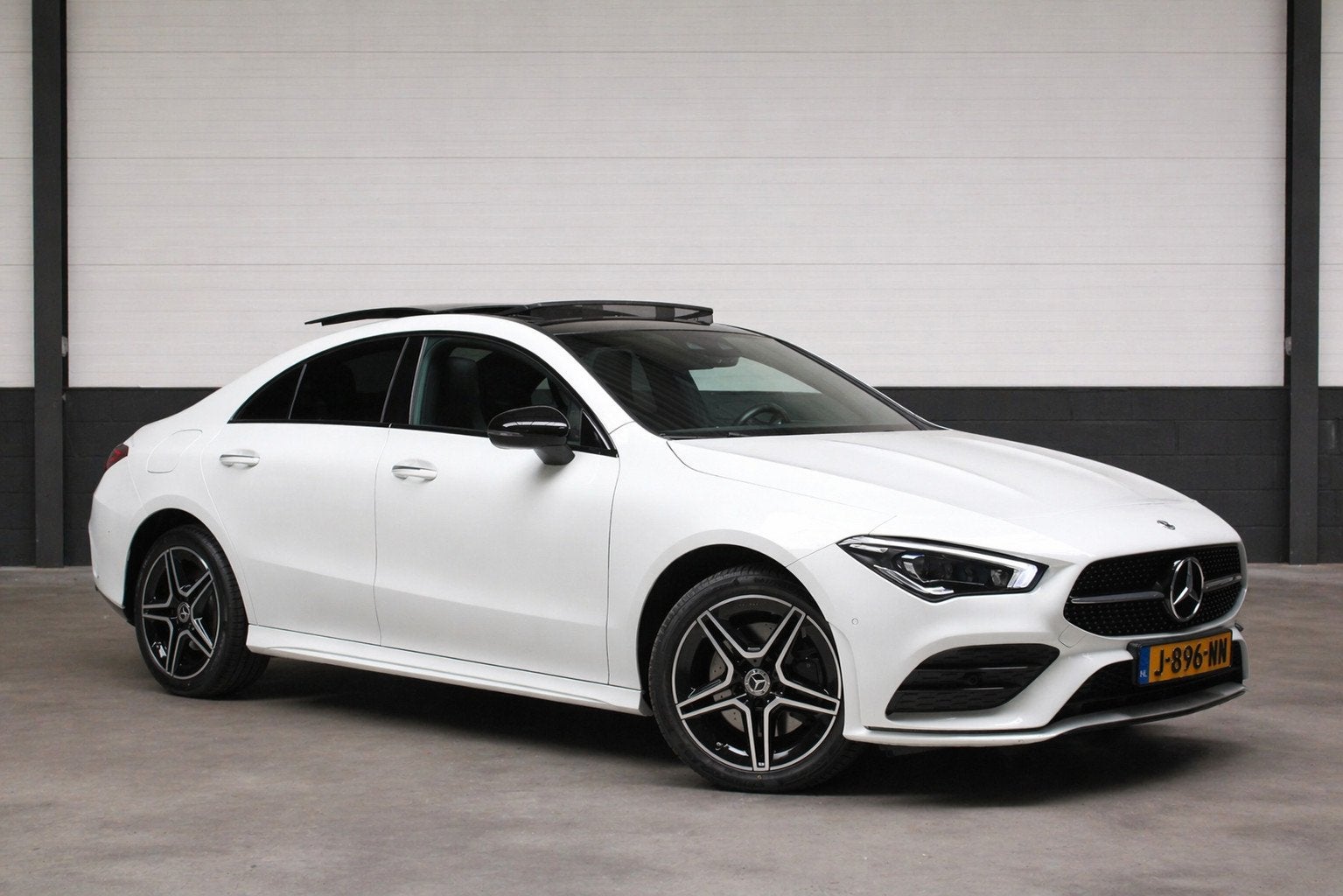 Mercedes-Benz CLA-klasse 250 e AMG l Pano l Sfeer l Camera, CLA, Gebruikt, Euro 6, 4 cilinders