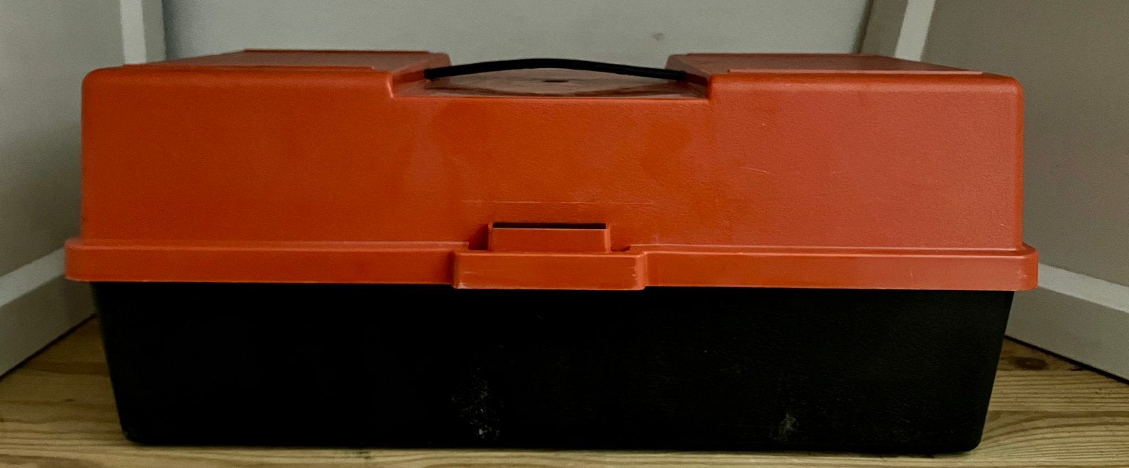 Vintage uitklapbare gereedschapskoffer zwartoranje vóór 1980, Ophalen of Verzenden