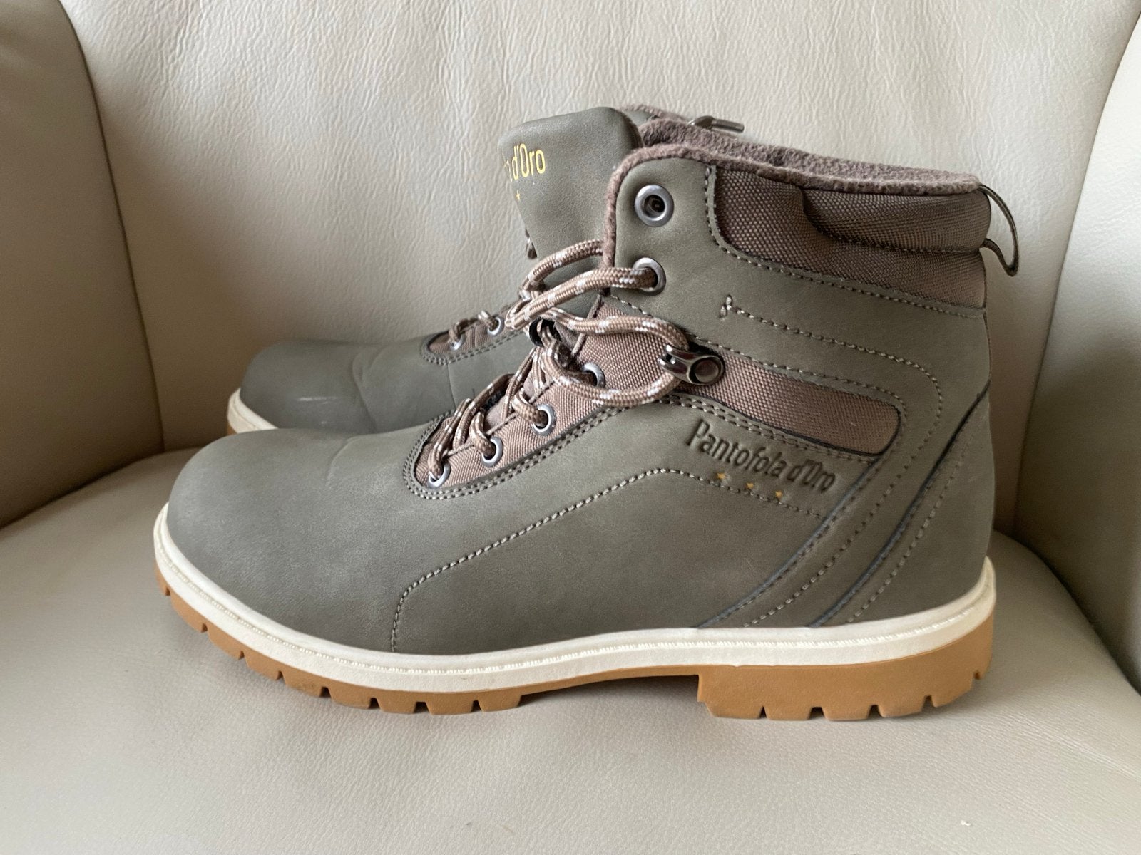 Pantofola d'Oro Boots - Zo goed als nieuw maat 44, Ophalen of Verzenden, Zo goed als nieuw, Overige kleuren, Boots