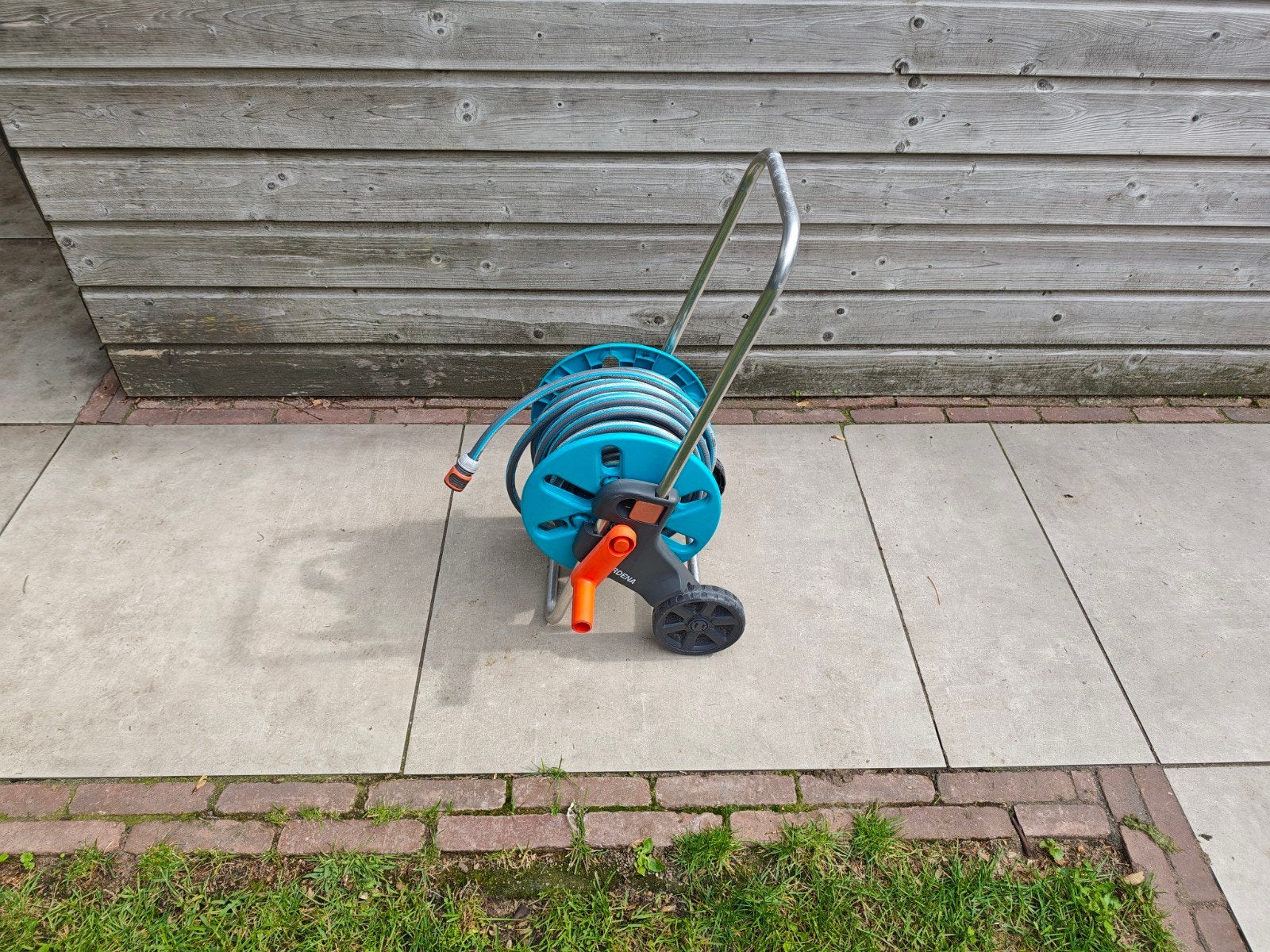 Gardena tuinslang op haspel, Tuin en Terras, Ophalen, Gebruikt, Tuinslanghaspel