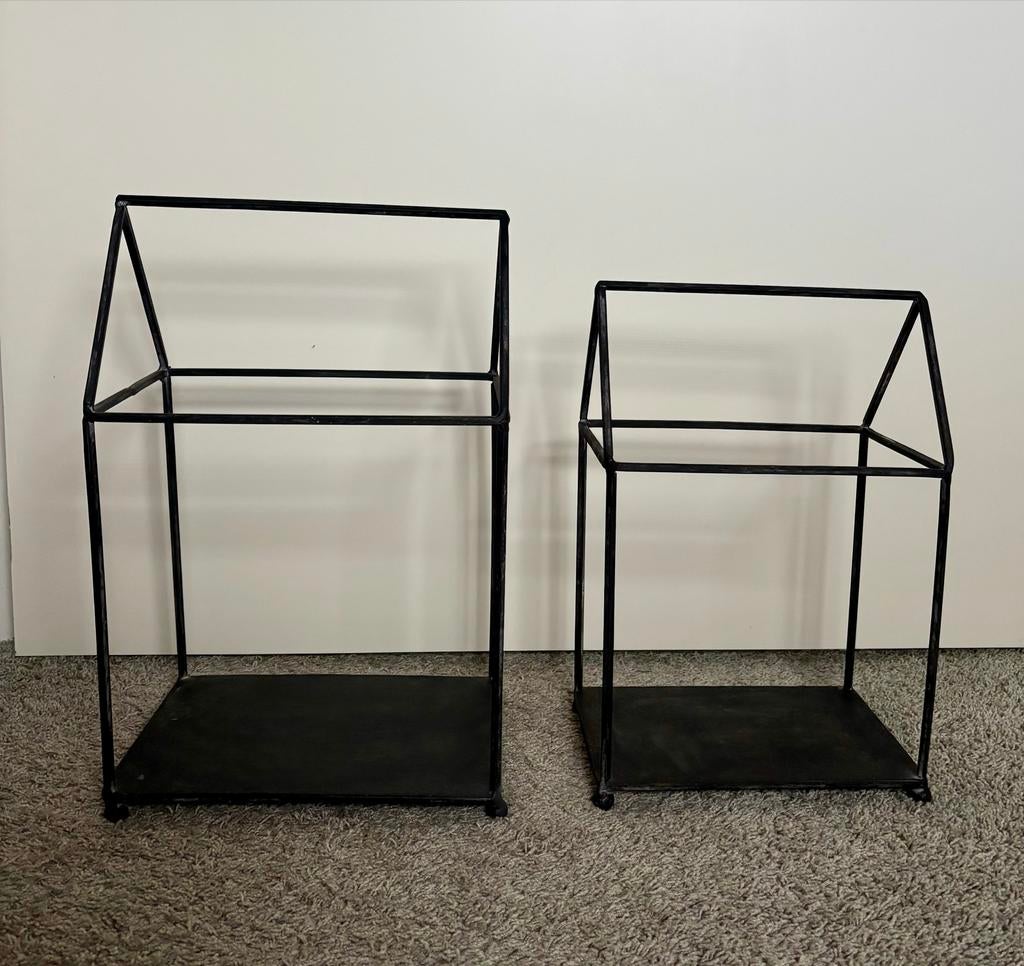 Twee zwarte metalen huisjes, Huis en Inrichting, Woonaccessoires | Overige, Zwart, Ophalen of Verzenden, Zo goed als nieuw, Metaal