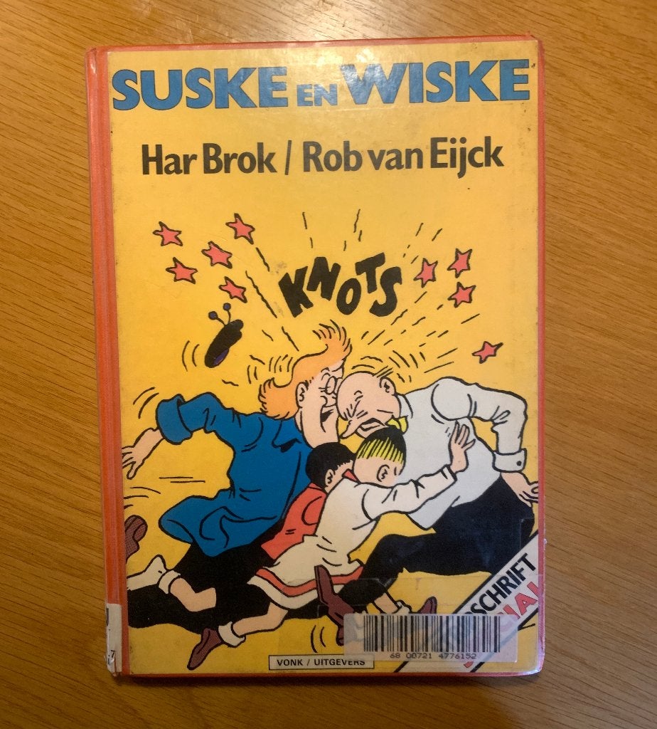Suske en Wiske infoboek - Knots - Har Brok / Rob van Eijck, Eén stripboek, Ophalen of Verzenden, Gelezen