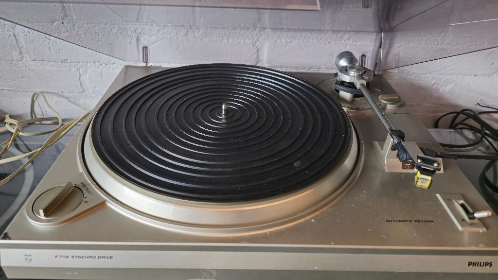 philips f7112 platenspeler stofkap is gescheurd, Ophalen, Gebruikt, Platenspeler, Philips