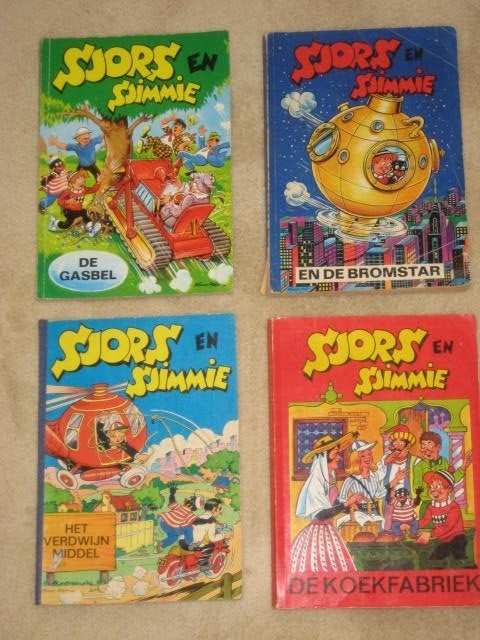 Sjors en Sjimmie stripboeken 4 stuks Uitg; De Spaarnestad, Meerdere stripboeken, Ophalen of Verzenden, Gelezen