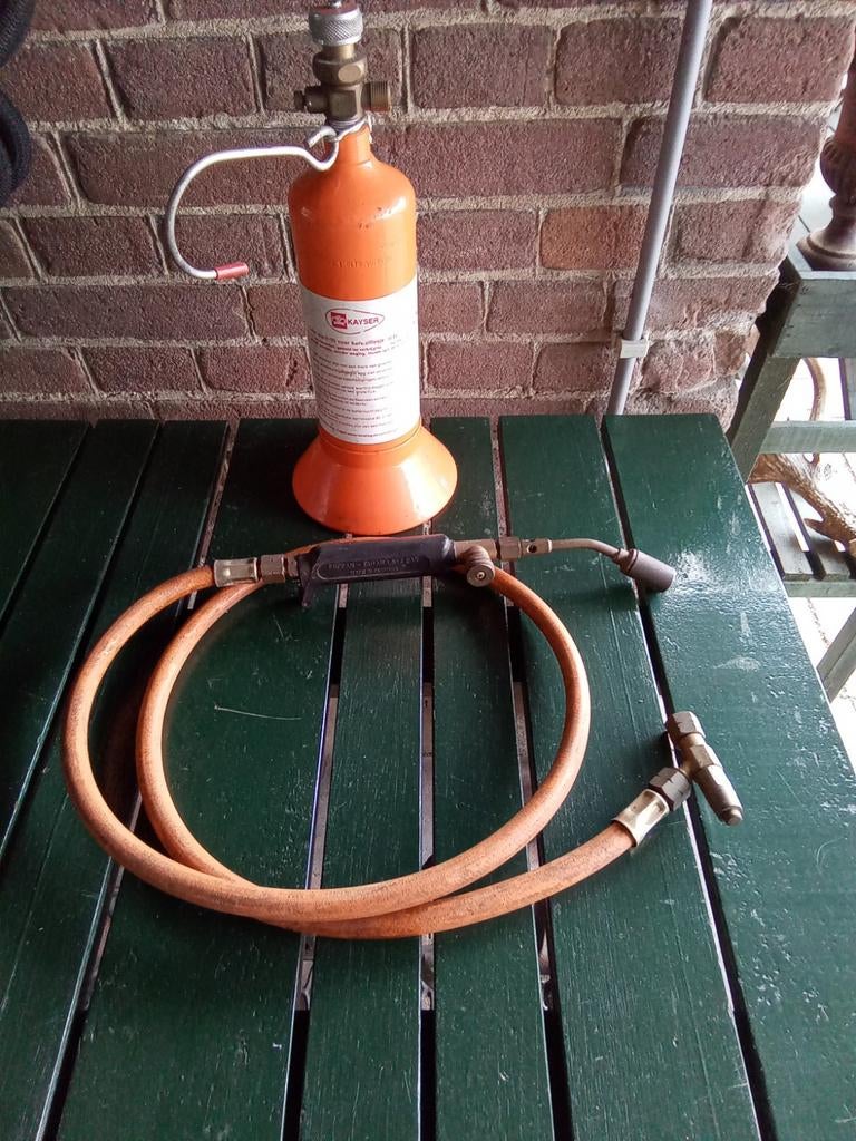 Loodgieter branders, Ophalen