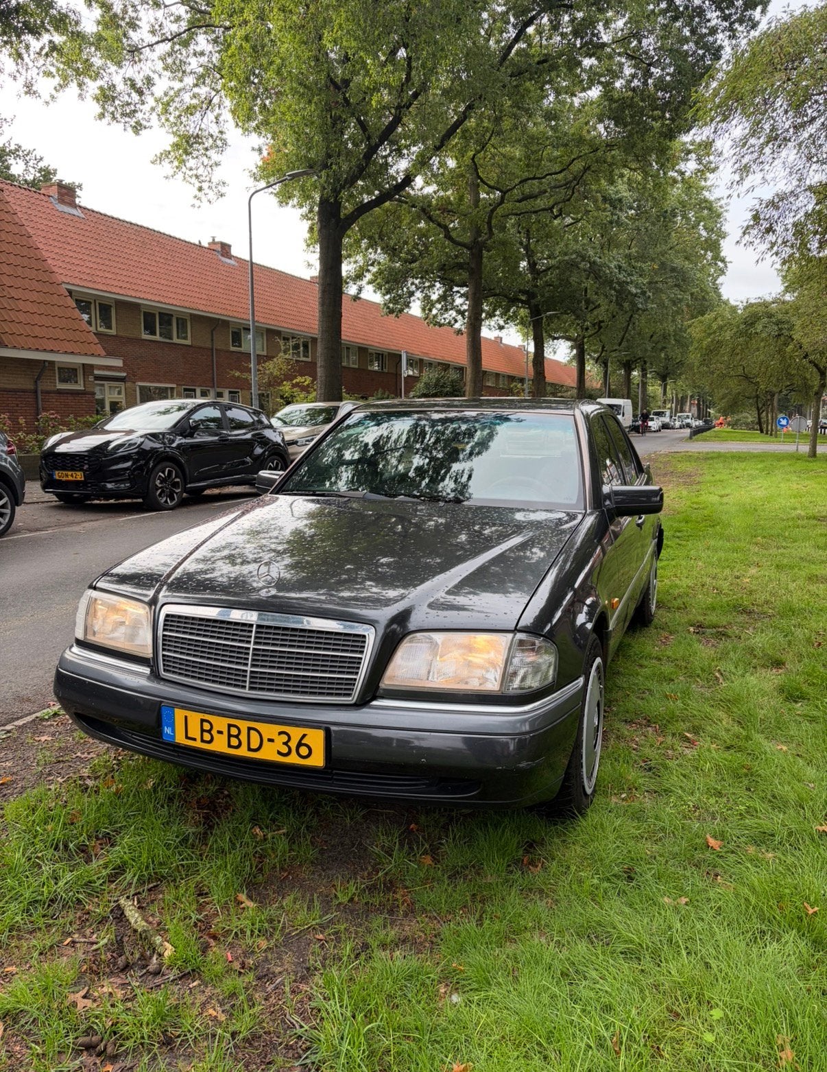 Mercedes-Benz C-Klasse 1.8 C180 AUT E2 1995 Zwart, Automaat, Achterwielaandrijving, 4 cilinders, 1799 cc