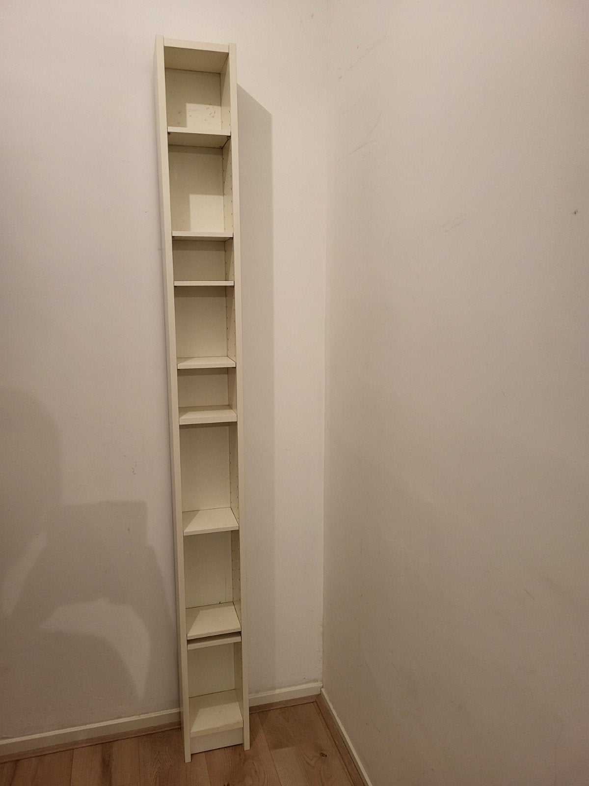 Gratis hoge smalle IKEA Billy kast, Ophalen, Met plank(en), Minder dan 50 cm, Gebruikt