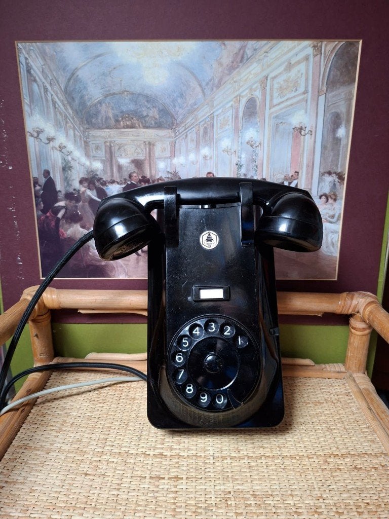 Bakelieten Wandtelefoon WERKEND!, Ophalen of Verzenden, Refurbished, Bakeliet