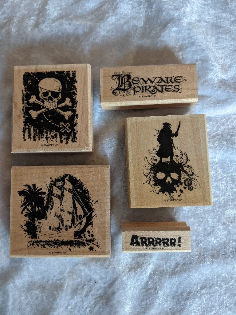 Nieuwe stempelset Beware Pirates, Stampin UP piraten stoer, Ophalen of Verzenden, Nieuw, Houten stempel