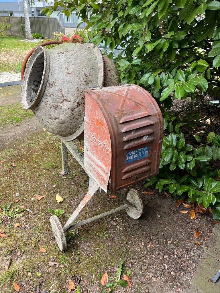 Gebruikte Betonmolen - Robuust en Functioneel, Ophalen, Gebruikt