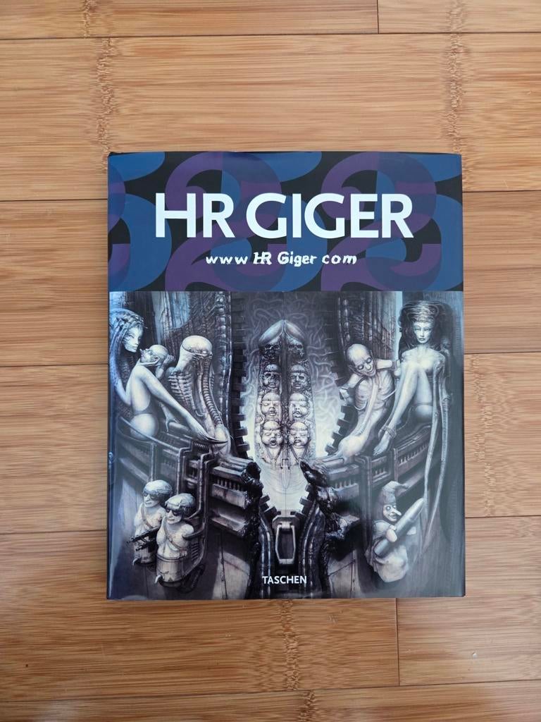 Www HR Giger com - Taschen Boek hardcover, Boeken, Ophalen of Verzenden, Zo goed als nieuw, Overige onderwerpen, H.R. Giger