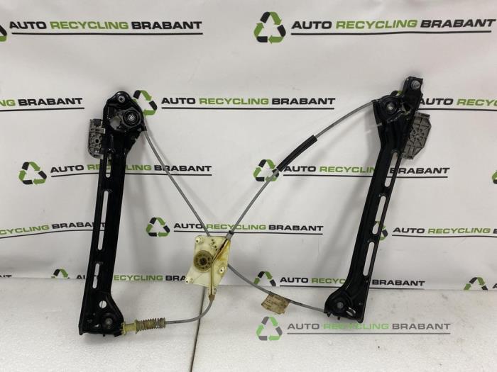 Ruitmechaniek 2Deurs rechts-voor van een Volkswagen Beetle, Auto-onderdelen, Gebruikt, -, -, Ophalen of Verzenden