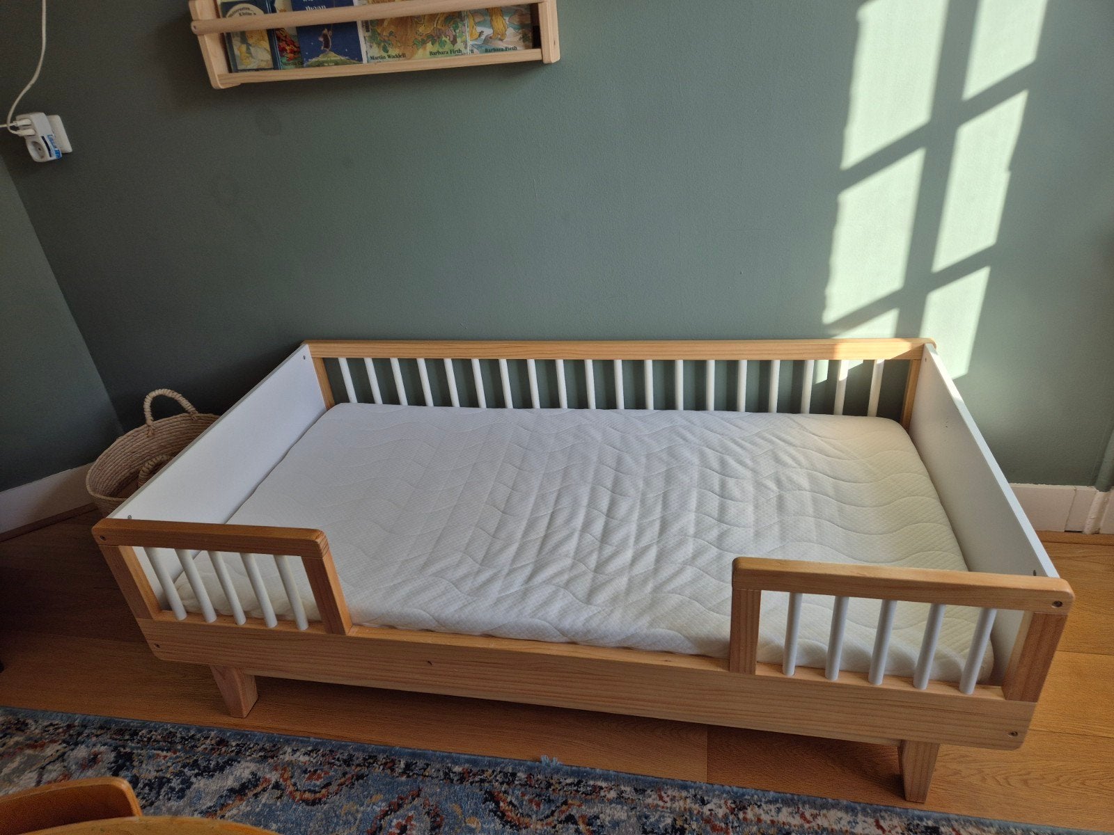 Petite Amelie Cherise dreumes en peuter bedje incl matras, Kinderen en Baby's, Ophalen, 140 tot 160 cm, 70 tot 85 cm, Matras