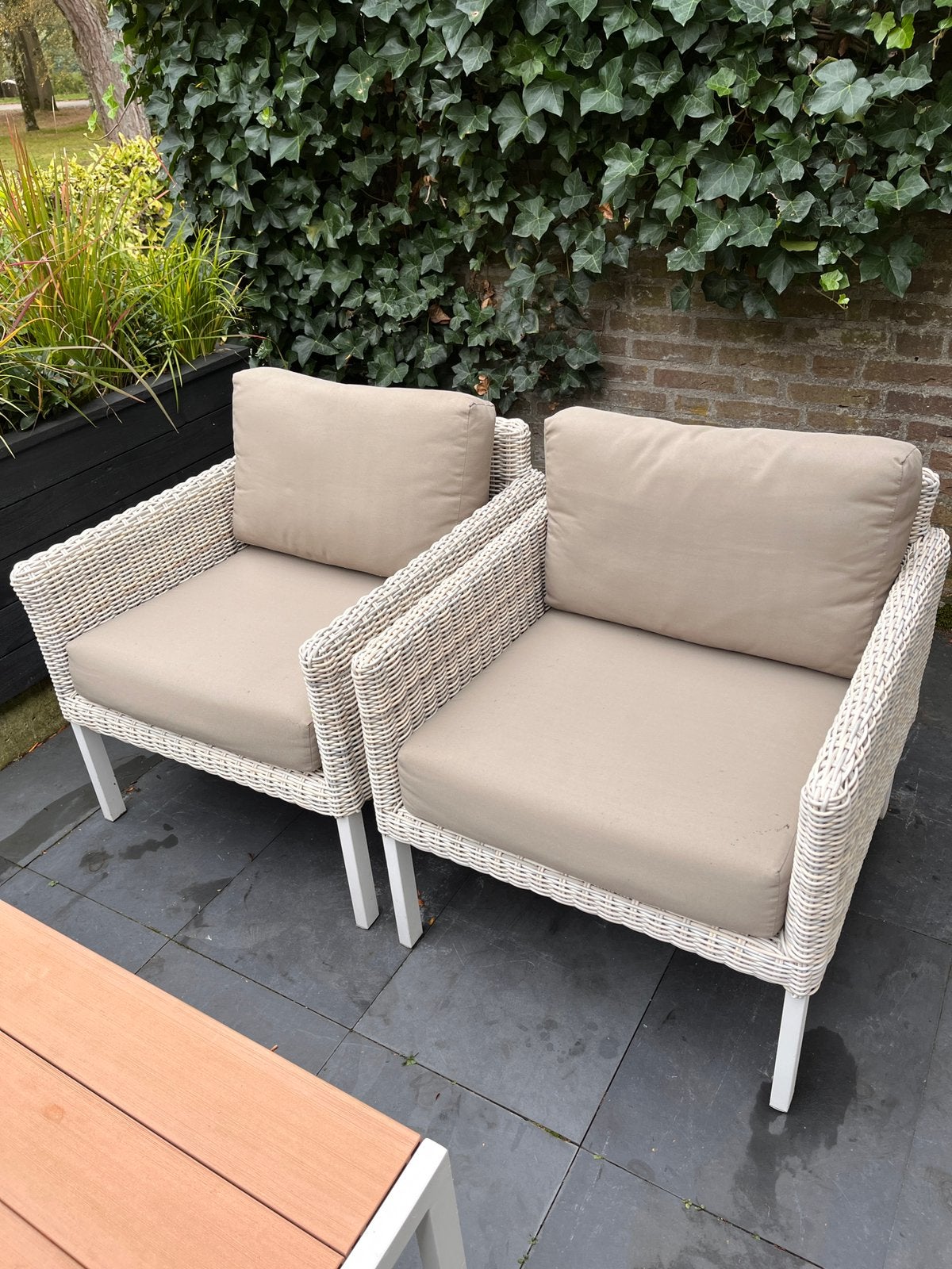 Loungeset tuinstoelen tafel, Ophalen, 4 zitplaatsen, Zo goed als nieuw, Loungeset