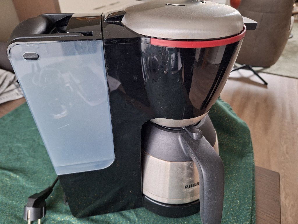 Philips Koffiezetapparaat met Thermoskan - Zwart/Rood, Witgoed en Apparatuur, Koffiezetapparaten, Ophalen, Afneembaar waterreservoir