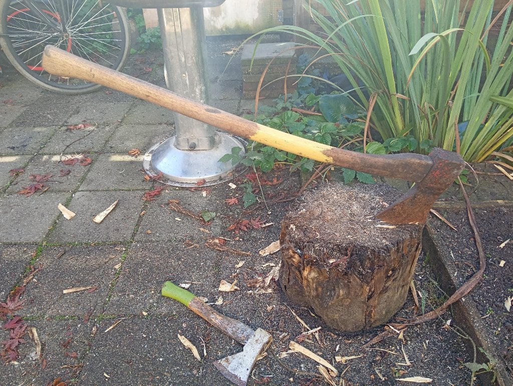 Hakbijl brandhout, Ophalen, Zo goed als nieuw, Bijl, Overige merken