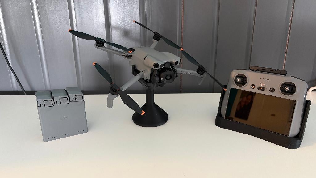 DJI Mini 5 Pro, Fly more combo, Smart Controller + Filters, 30 tot 45 minuten, Cameradrone, 5 tot 10 kilometer, Ophalen of Verzenden