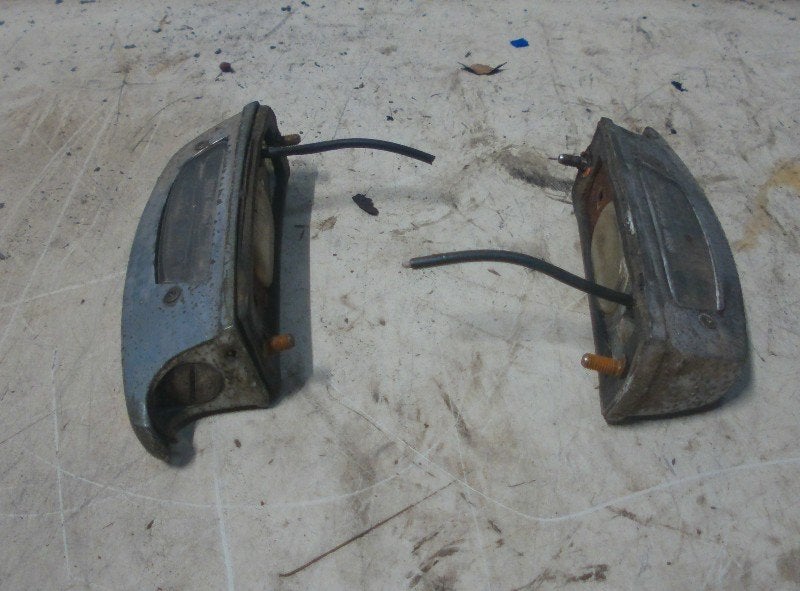 Kentekenplaatverlichting SET LINKS EN RECHTS Ponton (W180), Gebruikt, Mercedes-Benz AG, Mercedes-Benz, Mercedesstraße 120, Stuttgart 70372, , Duitsland