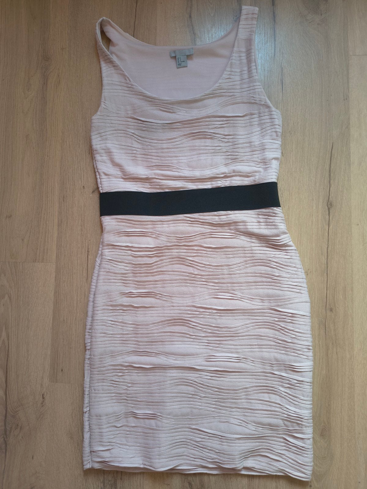 Jurkje H&M, maat S, poederroze, Kleding | Dames, Gelegenheidskleding, Ophalen of Verzenden, Zo goed als nieuw, Maat 38/40 (M)