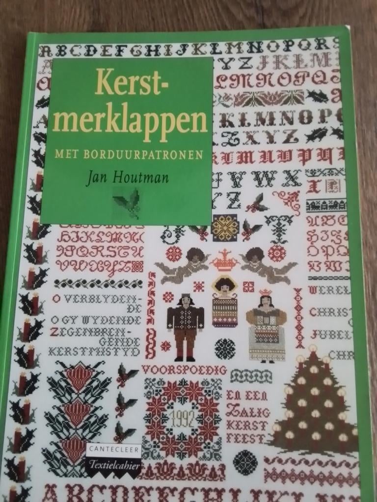 Jan houtman kerst boek, gesignaleerd, alleen geen patronen, Ophalen of Verzenden, Zo goed als nieuw, Handborduren, Patroon