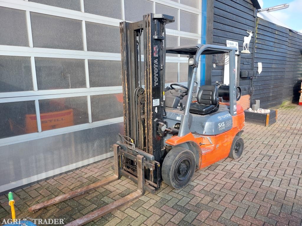 Toyota 42-7FGF25 triplex sideshift, Niet opgegeven, -, Niet opgegeven