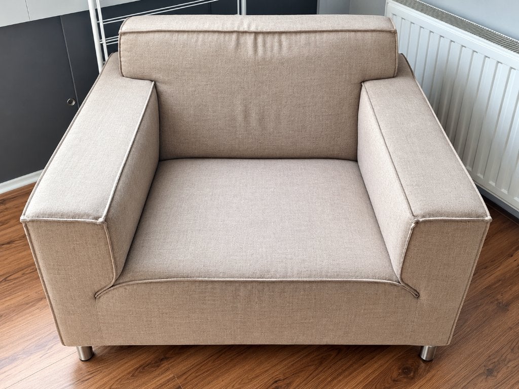 Stoel - Fauteuil licht beige – gestoffeerd – loungestoel, Huis en Inrichting, Ophalen, 75 tot 100 cm, Zo goed als nieuw, 100 tot 125 cm