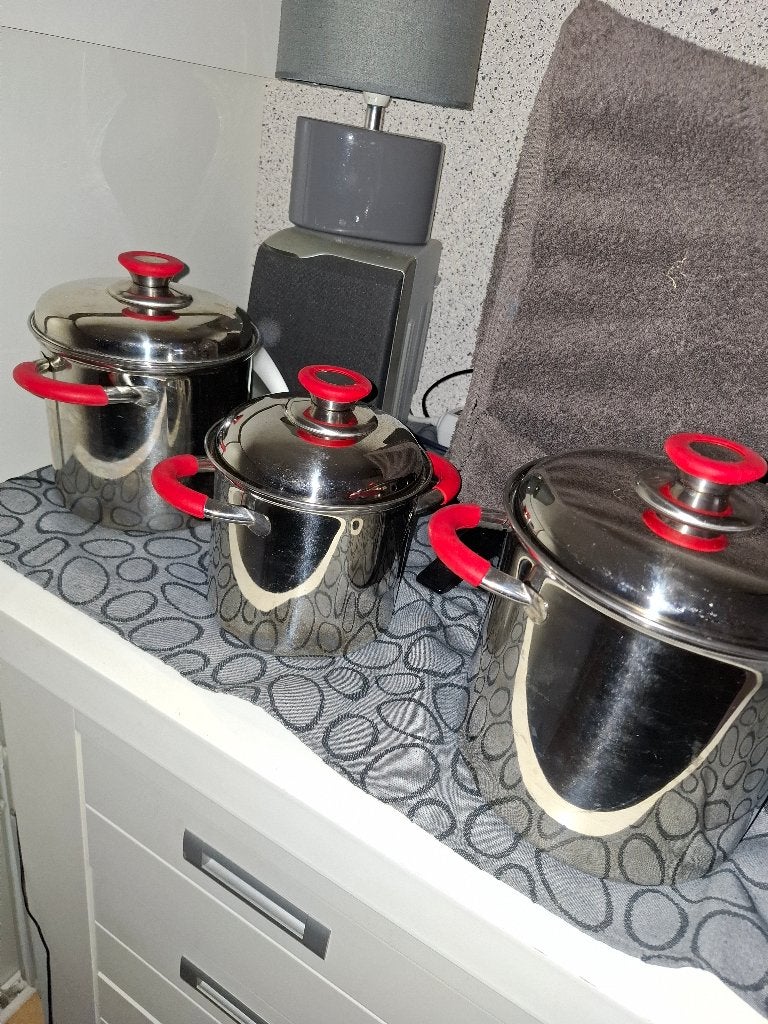 Pannenset teun camping, Caravans en Kamperen, Ophalen, Zo goed als nieuw