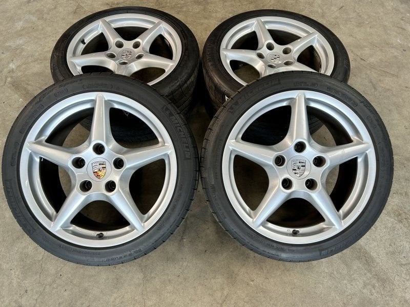 18 inch originele velgen + zomerbanden Porsche 911 997, Gebruikt, -, -, Banden en Velgen