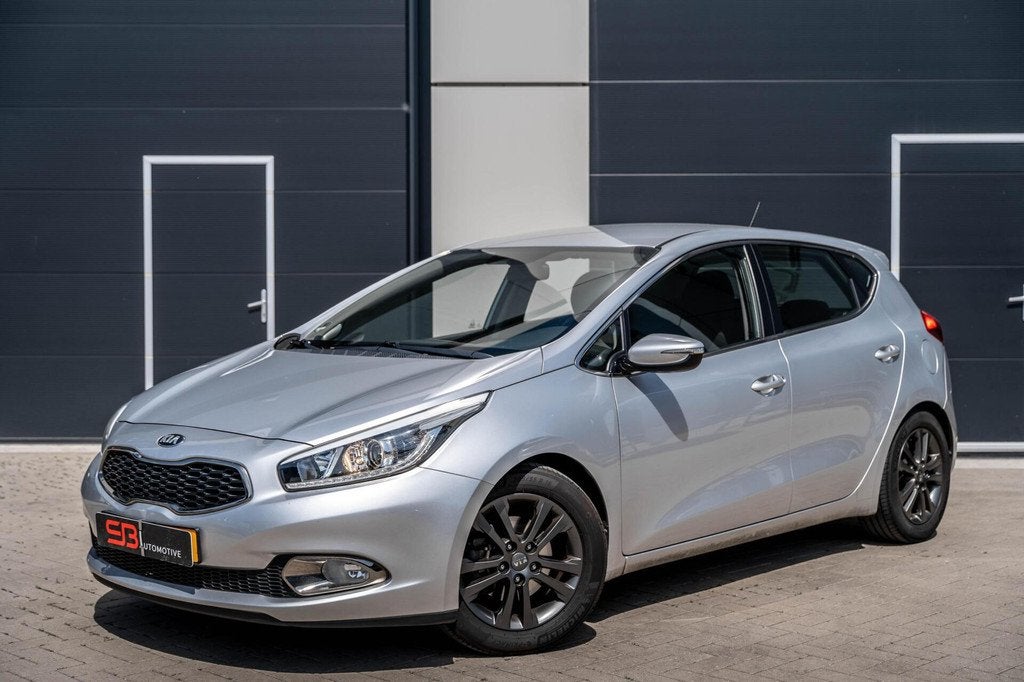 Kia cee'd 1.6 GDI Comfort Pack Airco|Sensor|Cruise|BT|Vol!, Voorwielaandrijving, Euro 5, 1591 cc, 4 cilinders