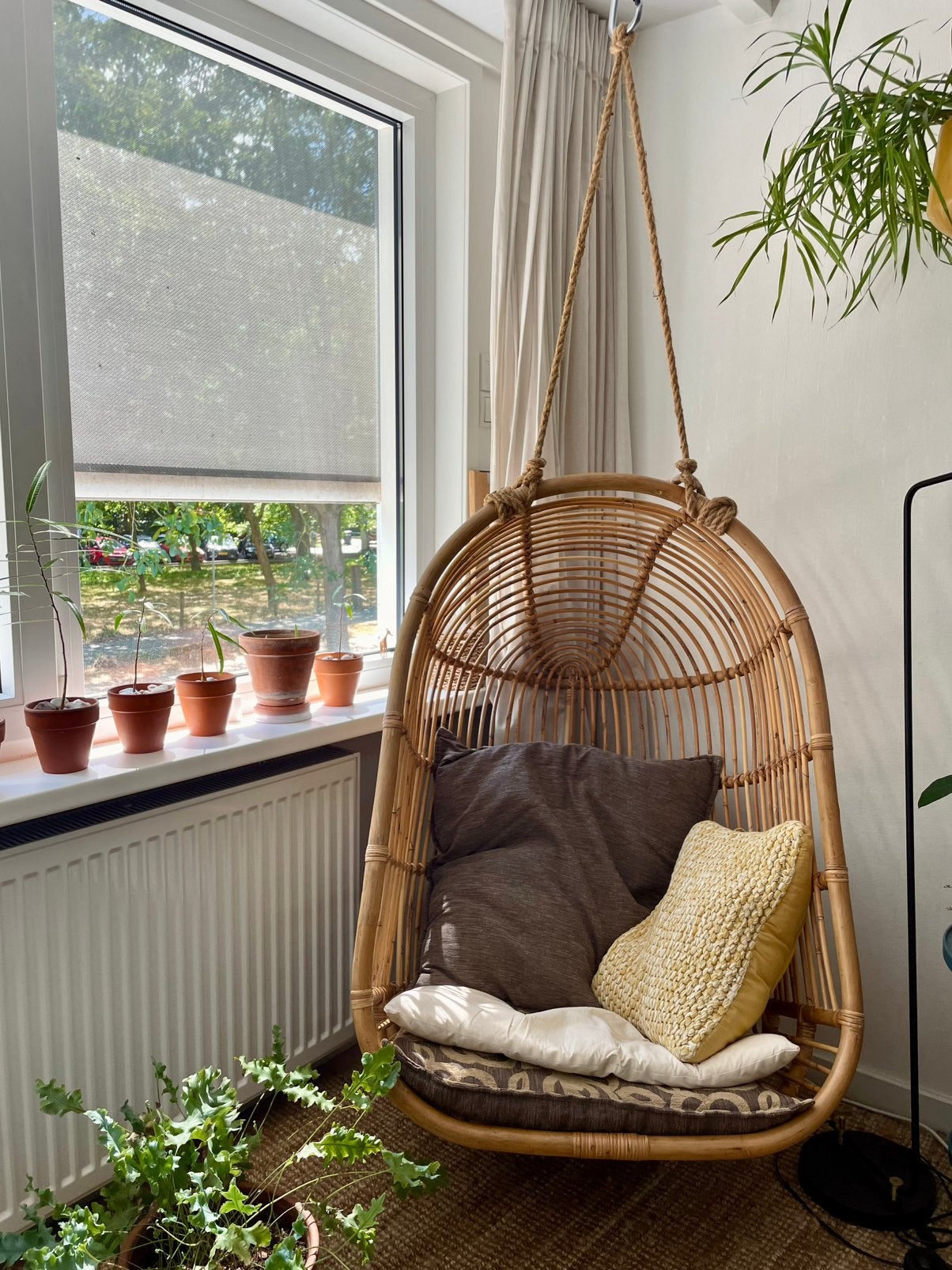 Comfortabele rotan hangstoel, Ophalen, Zo goed als nieuw, Rotan