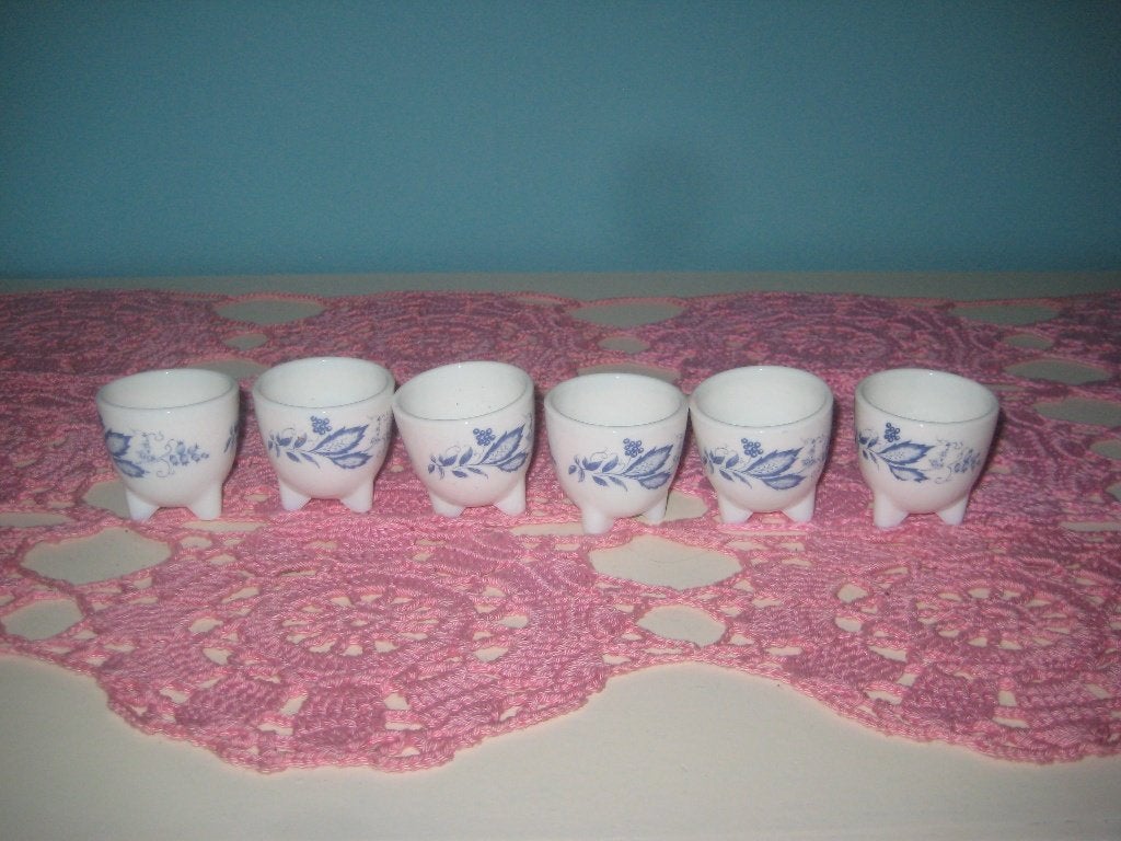 arcopal eierhouders met blauwe print, Verzamelen, Retro, Ophalen of Verzenden, Huis en Inrichting