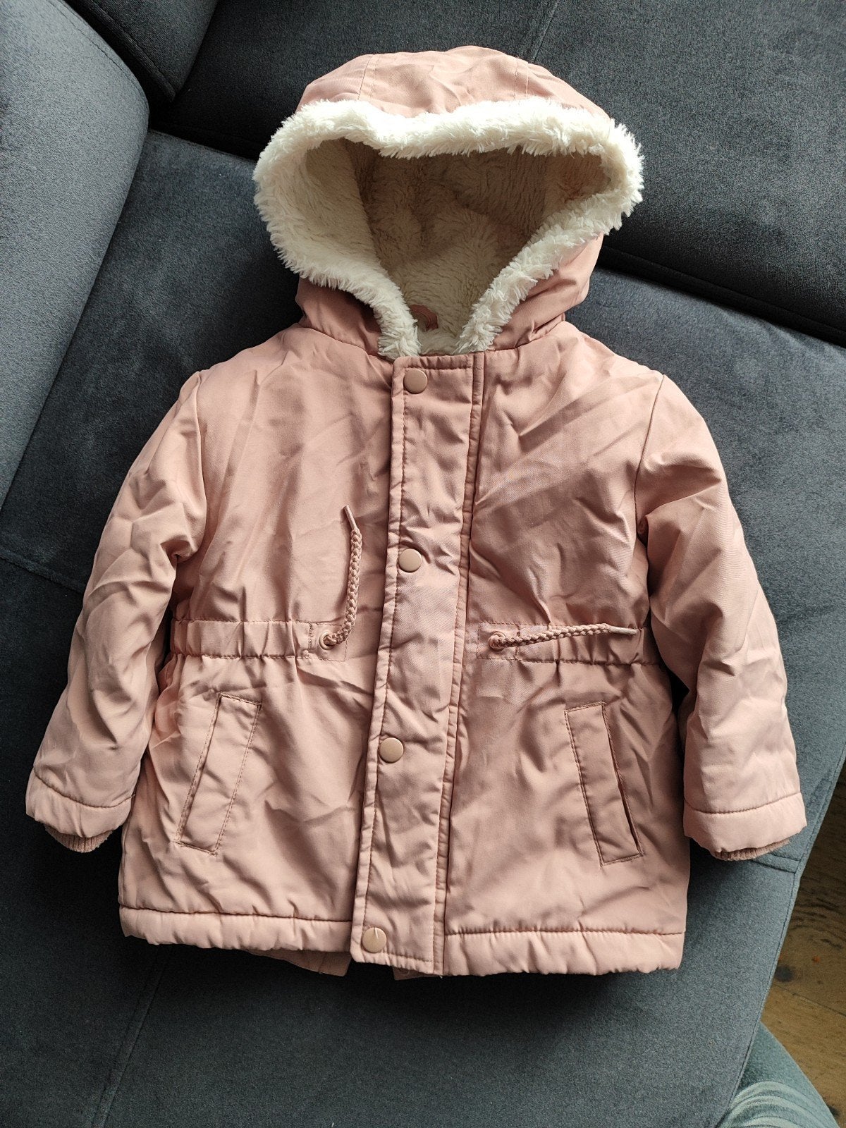 Roze winterjas met teddy voering voor baby's maat 86, Ophalen, Gebruikt, Onbekend, Meisje