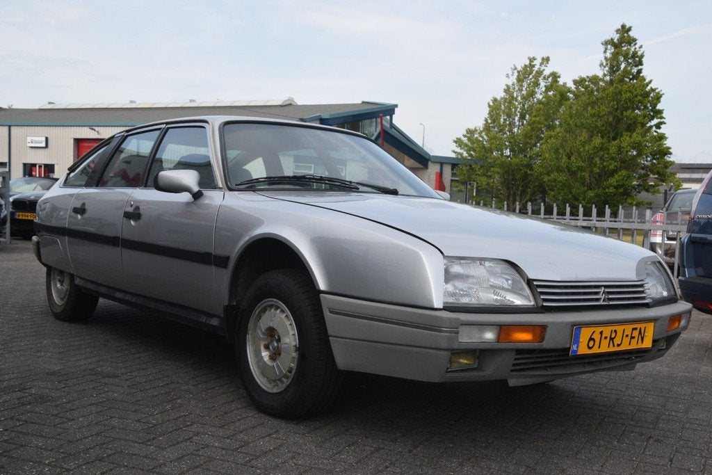 Citroën CX 2.2 TRS (bj 1987), Auto's, Oldtimers, Voorwielaandrijving, Stof, Citroën, Grijs