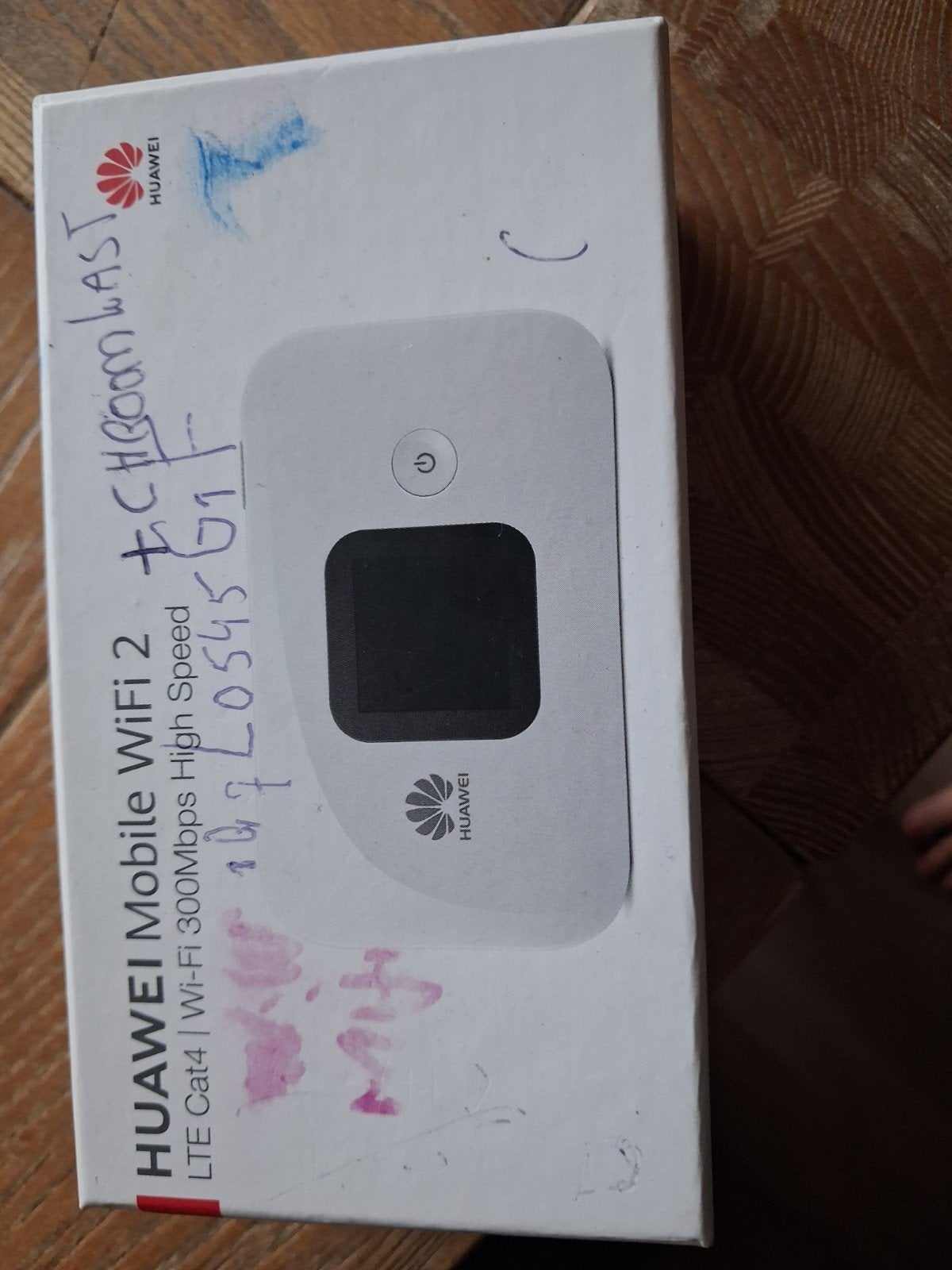 Huawei Mobile WiFi 2 LTE Cat4 Router - Zo goed als nieuw, Computers en Software, Routers en Modems, Ophalen of Verzenden, Zo goed als nieuw