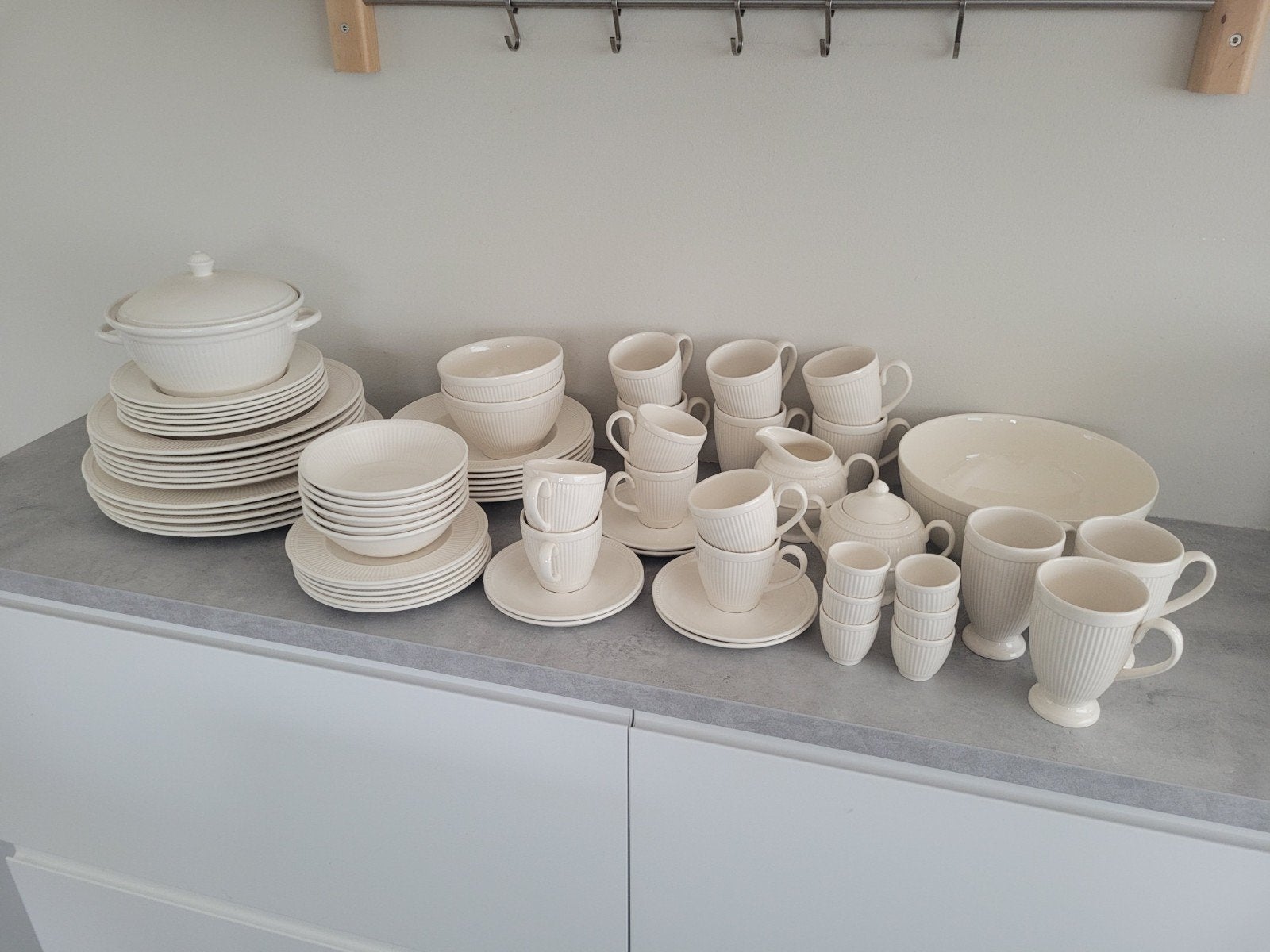 Wedgewood Windsor servies, 56 delig, Ophalen, Klassiek, Zo goed als nieuw, Wedgwood