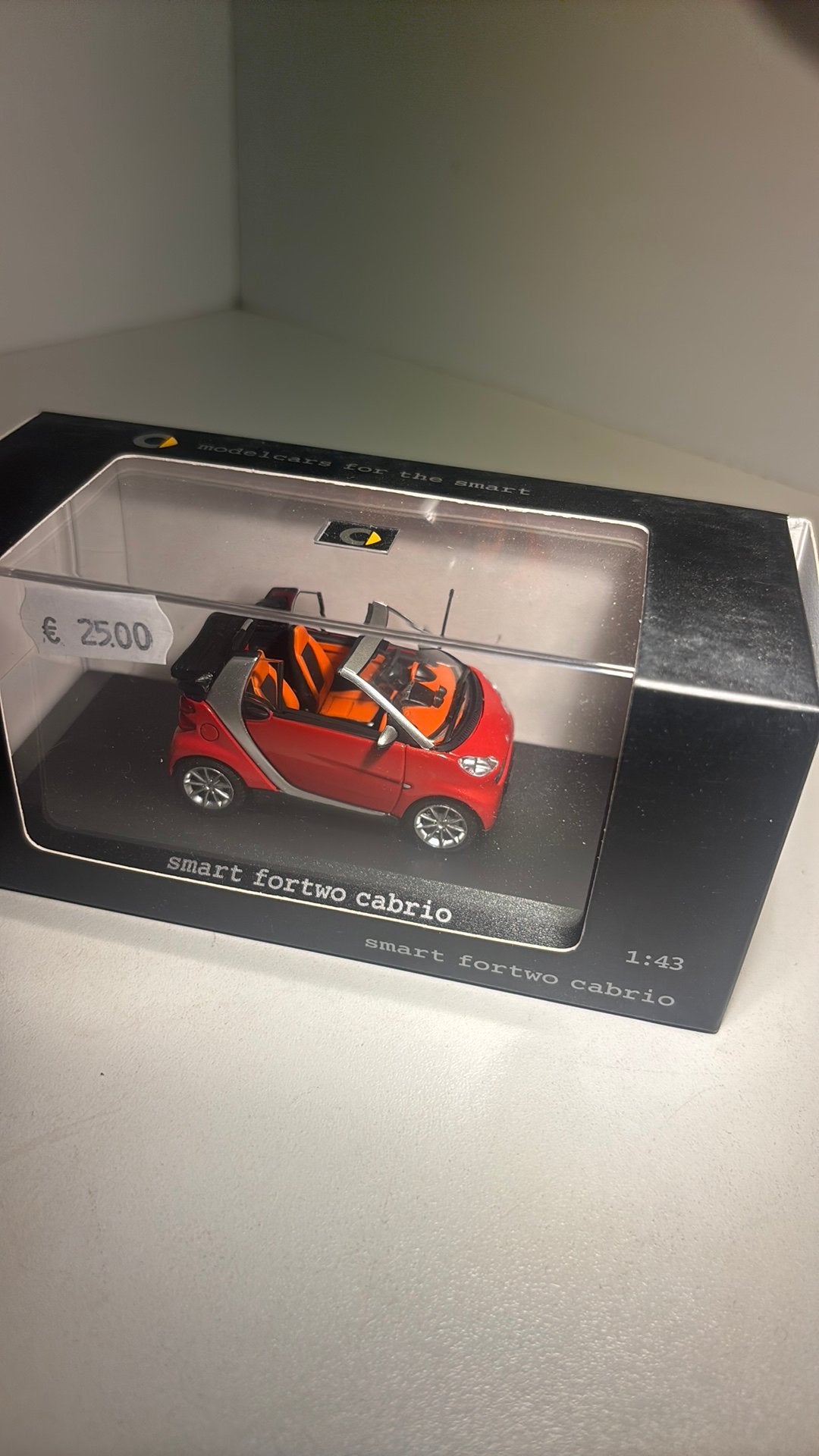 Smart fortwo cabrio minichamps 1.43, Hobby en Vrije tijd, Auto, Ophalen of Verzenden, MiniChamps, A