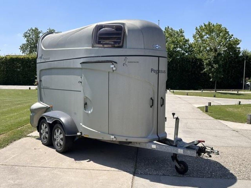 Humbaur grote paardentrailer ALU bodem zadelkamer, Gebruikt, Polyester, Overige typen