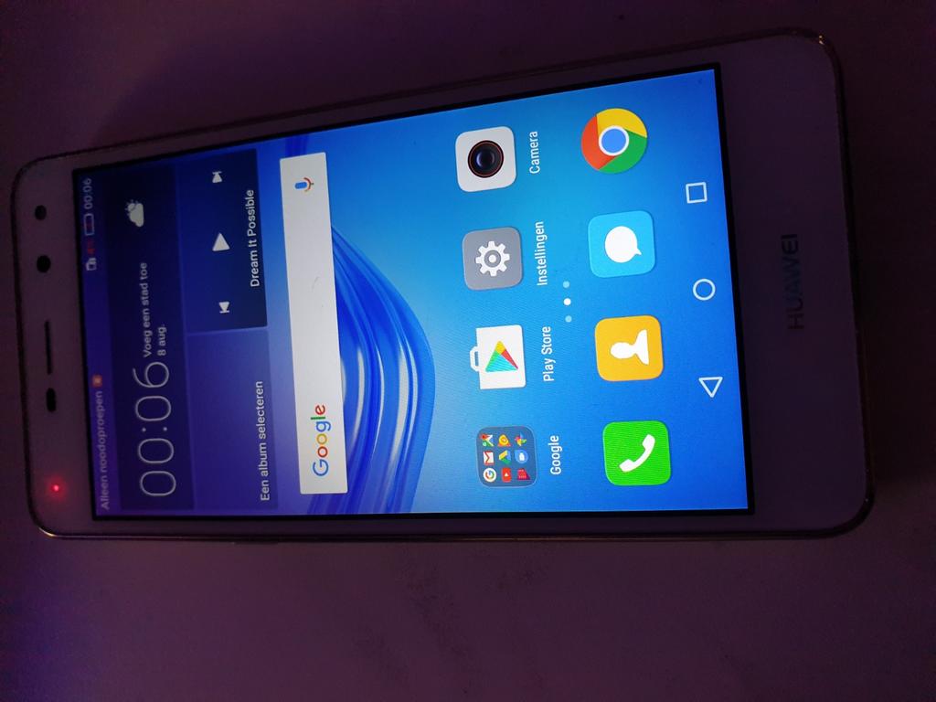 Huawei Y6 2017, Zwart, Touchscreen, Ophalen of Verzenden, Zo goed als nieuw
