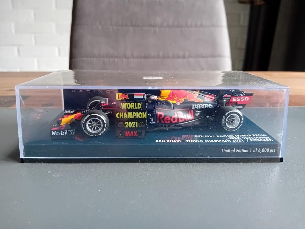 Max Verstappen 1ste x Wereldkampioen 2021, Ophalen of Verzenden, Nieuw, Auto, MiniChamps