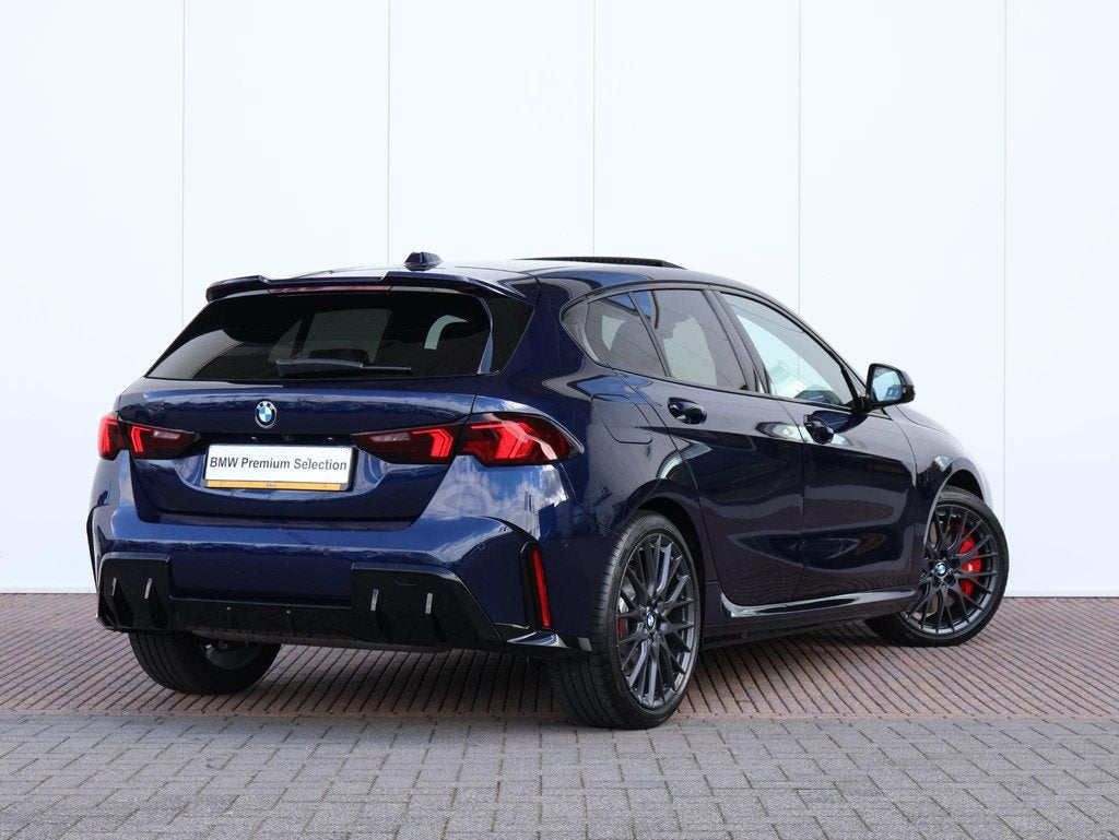 BMW 1 Serie 120 M Sport Design Edition M Sport Pro | Stuurwi, Met garantie (alle), Blauw, Origineel Nederlands, Bedrijf