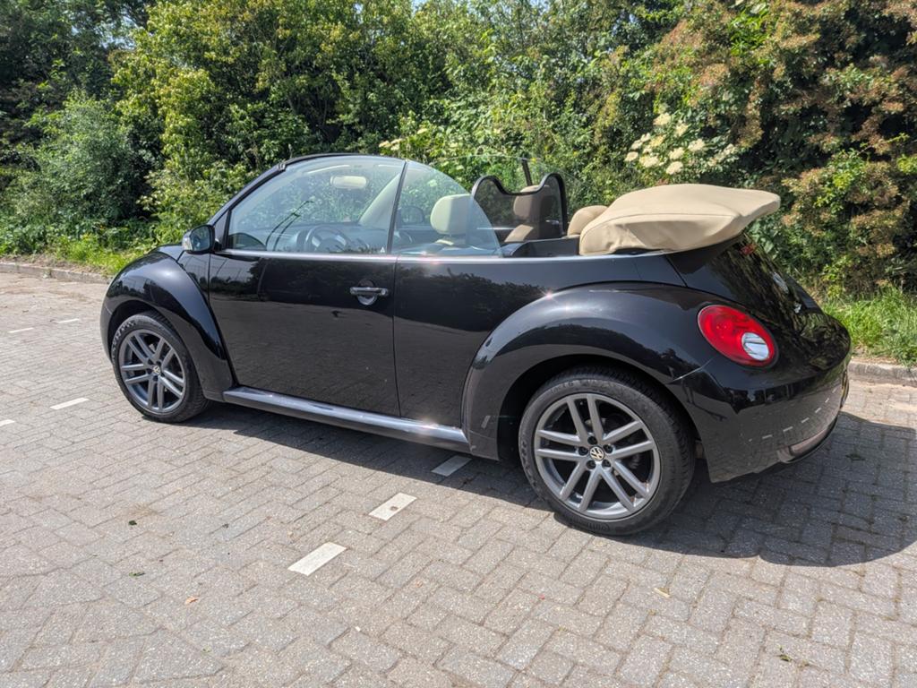Volkswagen Beetle 1.8 20v Turbo nieuw cabriodak '08 facelift, Voorwielaandrijving, 1363 kg, 4 cilinders, Cabriolet