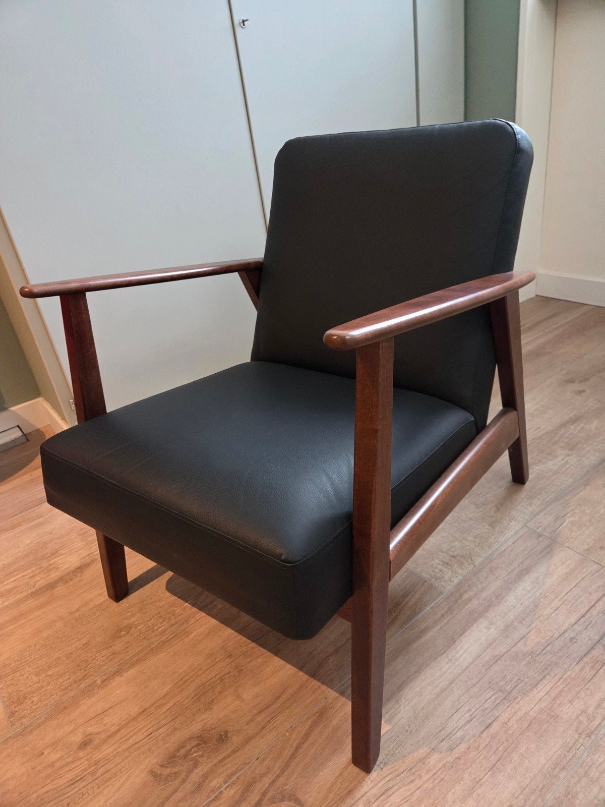 Fauteuil  zitkamerstoel stoel ikea EKENÄSET, Huis en Inrichting, Fauteuils, Ophalen, Zo goed als nieuw, 75 tot 100 cm, 50 tot 75 cm